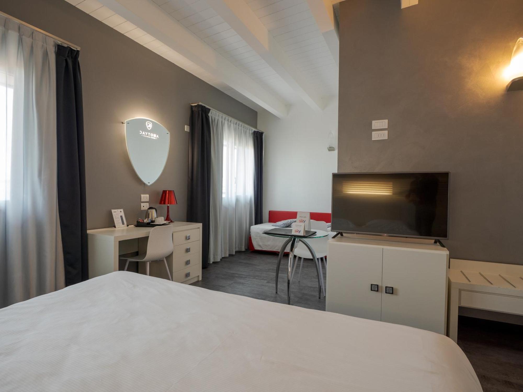Daytona Business Hotel Collecchio Ngoại thất bức ảnh