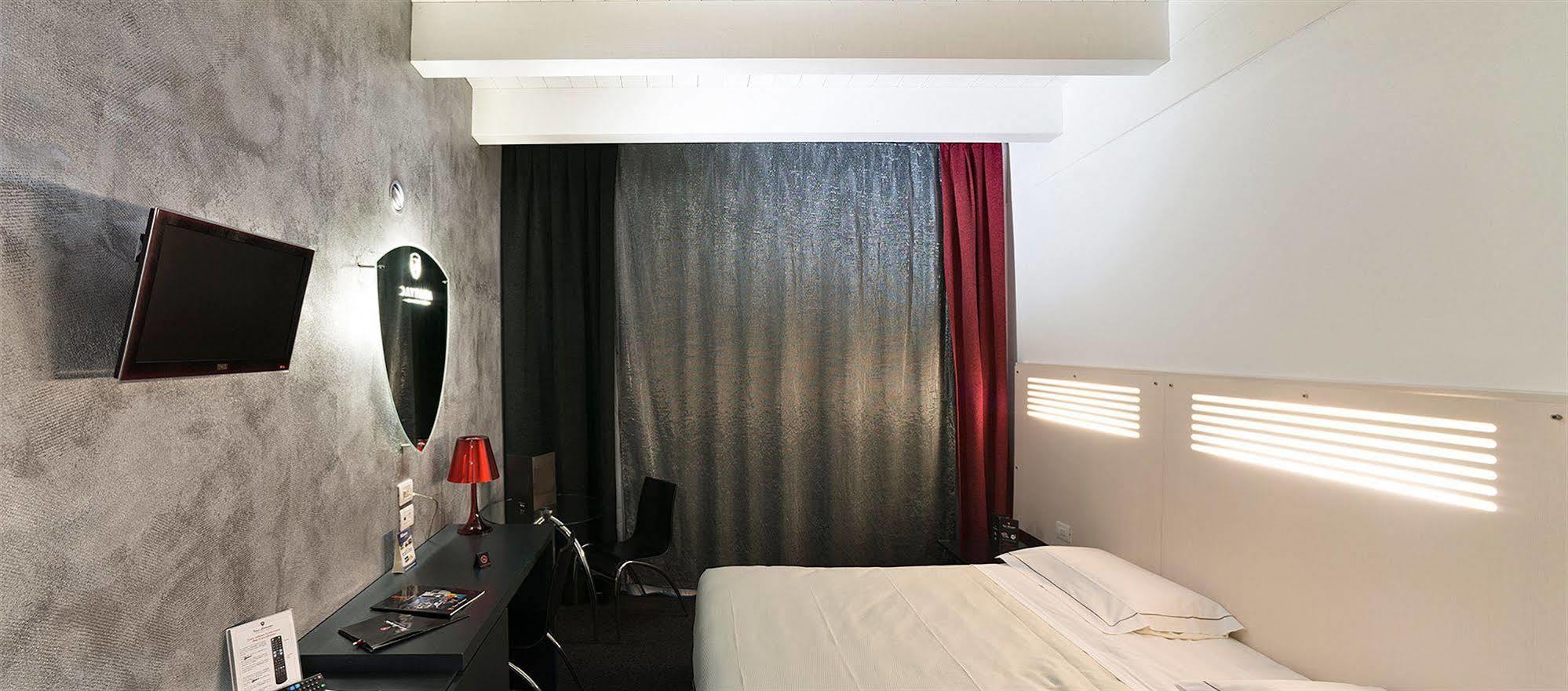 Daytona Business Hotel Collecchio Ngoại thất bức ảnh