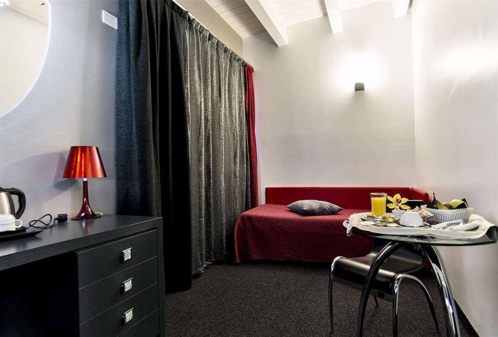 Daytona Business Hotel Collecchio Phòng bức ảnh